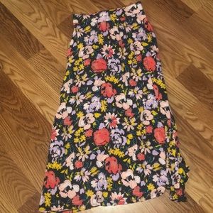 Maxi Skirt. Xlarge youth size. Small for woman